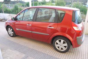 Renault Scénic 1.5 diesel Maio/04 - à venda - Ligeiros