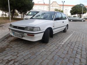 Toyota Corolla Silver laine Maio/91 - à venda - Ligeiros