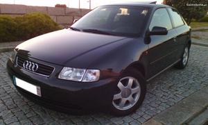 Audi A3 1.6 sport Outubro/98 - à venda - Ligeiros