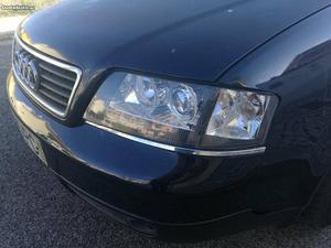 Audi A6 Avant 1.9 tdi Fevereiro/00 - à venda - Ligeiros