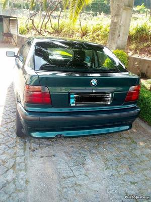 BMW 318 TDS Compact, Diese Setembro/95 - à venda - Ligeiros