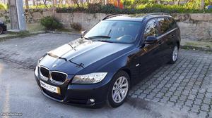 BMW 318 Touring Dezembro/09 - à venda - Ligeiros