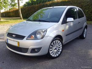 Ford Fiesta 1.4 TDCI SPORTVAN Novembro/07 - à venda -