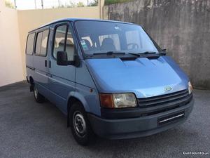 Ford Transit 2.5d (9 lugares) Maio/91 - à venda - Ligeiros