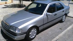 Mercedes-Benz C 220 c 220 Fevereiro/93 - à venda - Ligeiros