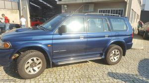 Mitsubishi Pajero sport Janeiro/01 - à venda - Pick-up/