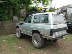 Nissan Patrol 2.8 turbo (260) Outubro/92 - à venda -