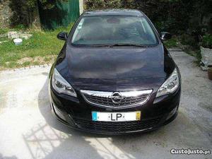 Opel Astra CDTI km Abril/11 - à venda - Ligeiros