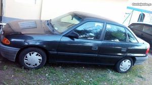 Opel Astra  Outubro/94 - à venda - Ligeiros