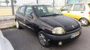 Renault Clio 1.2 caixa avariada Fevereiro/00 - à venda -
