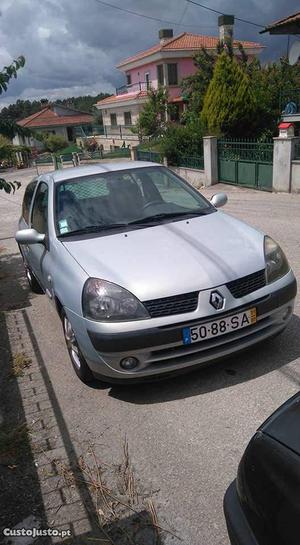 Renault Clio Dci Julho/01 - à venda - Comerciais / Van,