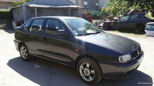 VW Polo 1.4 classic Fevereiro/99 - à venda - Ligeiros