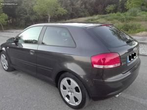 Audi A3 2.0 tdi Maio/04 - à venda - Ligeiros Passageiros,