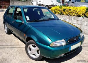Ford Fiesta 1.2 techno Abril/99 - à venda - Ligeiros