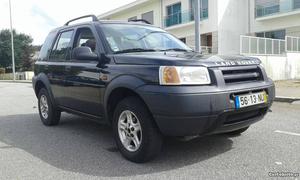 Land Rover Freelander 2.0TDI 5portas Agosto/99 - à venda -