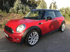 MINI Cooper d 110cv Sport como novo Agosto/09 - à venda -