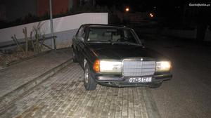 Mercedes-Benz 230 e Agosto/80 - à venda - Ligeiros