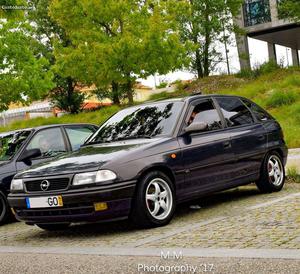 Opel Astra F v Sport Abril/96 - à venda - Ligeiros