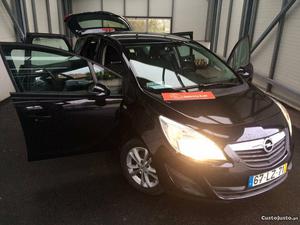 Opel Meriva 95cvs Julho/11 - à venda - Ligeiros