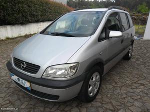 Opel Zafira 2.0 DTI COMFORT Novembro/01 - à venda -
