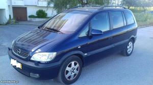 Opel Zafira  V 7 Lugares Junho/01 - à venda -