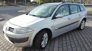 Renault Mégane Break Fevereiro/05 - à venda - Ligeiros