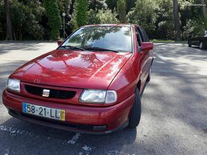 Seat Ibiza sxe 6k Julho/98 - à venda - Ligeiros