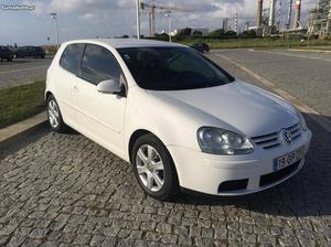 VW Golf 1.9 tdi cx 6 velocidades Outubro/08 - à venda -