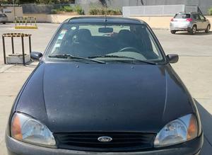 Ford Fiesta 1.25 Techno Julho/00 - à venda - Ligeiros