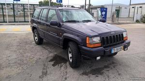 Jeep Grand Cherokee caixa manual 2.5 Junho/99 - à venda -