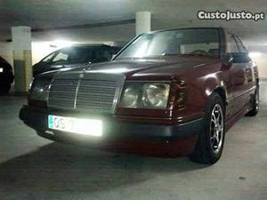 Mercedes-Benz E 300 w124 Fevereiro/86 - à venda - Ligeiros