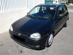 Opel Corsa 1.4 SPORT Dezembro/93 - à venda - Ligeiros