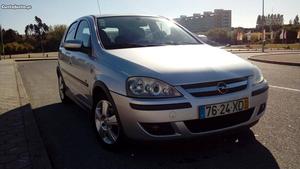 Opel Corsa V Enjoy R Março/04 - à venda - Ligeiros