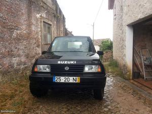 Suzuki Vitara 1,6 LUXE Agosto/89 - à venda - Ligeiros