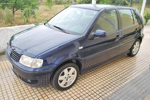 VW Polo 1.0 Mpi Gasolina Agosto/00 - à venda - Ligeiros