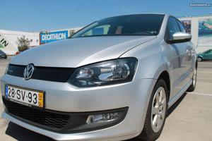 VW Polo BlueMotion Abril/14 - à venda - Ligeiros