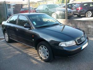 Audi A tdi 90cv Julho/96 - à venda - Ligeiros