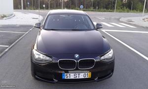 BMW 116 d Efficient Dynamics Fevereiro/13 - à venda -