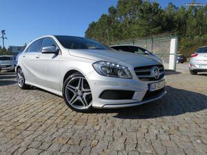 Mercedes-Benz A 180 CDi AMG Line Fevereiro/14 - à venda -