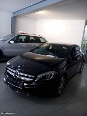 Mercedes-Benz A 200 CDI AMG Agosto/13 - à venda - Ligeiros