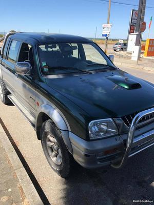 Mitsubishi L200 Strakar Cab Dupla Agosto/99 - à venda -