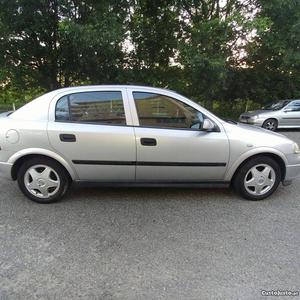 Opel Astra Club km Julho/99 - à venda - Ligeiros