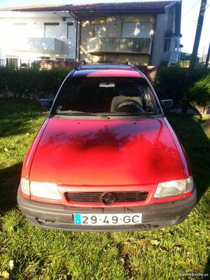 Opel Astra F Caravan Dezembro/95 - à venda - Comerciais /