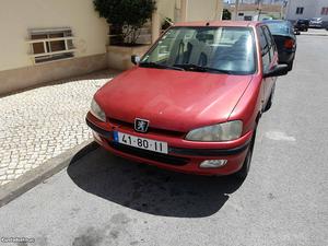 Peugeot  d 5 lugares Fevereiro/97 - à venda -