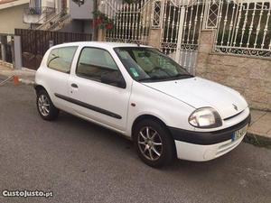 Renault Clio 1.9 d 2 lugares Março/01 - à venda - Ligeiros