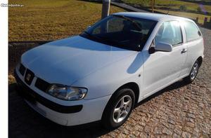 Seat Ibiza 1.9 SDI Dezembro/00 - à venda - Comerciais /