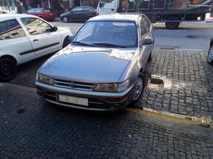 Toyota Corolla star van 2.0 d Dezembro/94 - à venda -