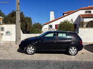 VW Golf 1.9TDI 25anos. Agosto/00 - à venda - Ligeiros