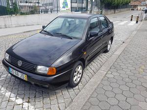 VW Polo 1.4 Março/98 - à venda - Ligeiros Passageiros,