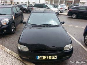 Ford Escort 1.4 gasolina Maio/95 - à venda - Ligeiros